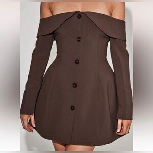Odd Muse Off-Shoulder Long Sleeve Dress in Brown